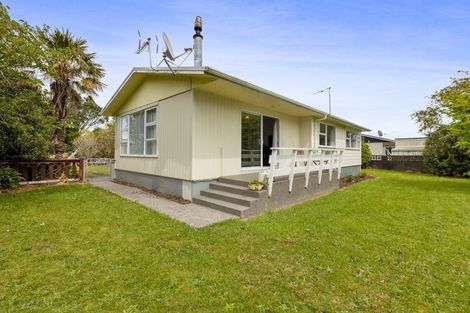 Photo of property in 8 Karaka Street, Inglewood, 4330