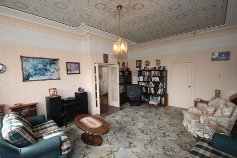 Photo of property in 42 Cameron Street, Ashburton, 7700