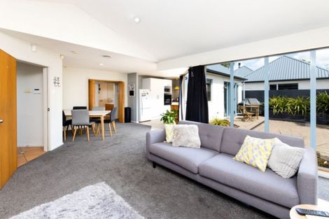 Photo of property in 1/725 Main North Road, Belfast, Christchurch, 8051