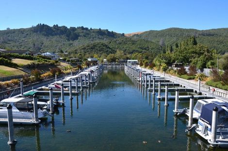 Photo of property in 26 Mata Place, Kinloch, Taupo, 3377