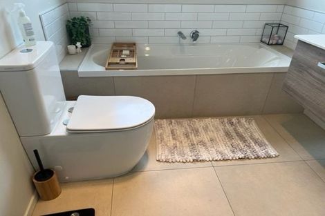 Photo of property in 16 Pioneer Crescent, Omokoroa, 3114