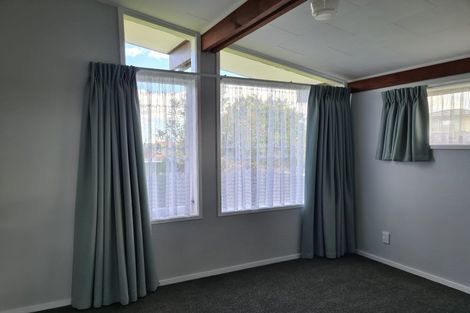 Photo of property in 2 Drury Street, Cloverlea, Palmerston North, 4412