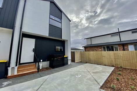 Photo of property in 3/16 Smith Street, Woolston, Christchurch, 8062