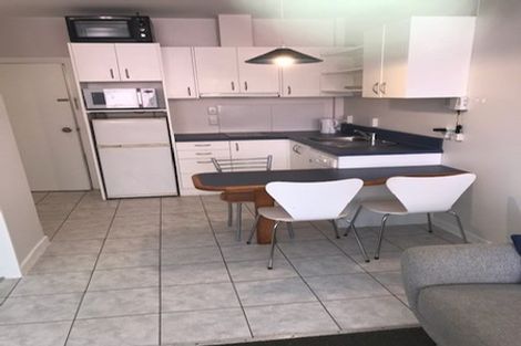 Photo of property in Terrace Tower Apartments, 1d/126 The Terrace, Wellington Central, Wellington, 6011