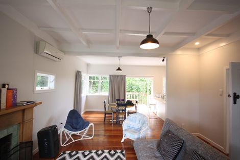 Photo of property in 71 Malvern Road, Morningside, Auckland, 1022