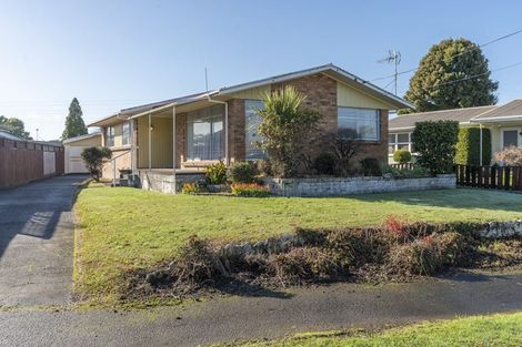 Photo of property in 14 Betley Crescent, Fairview Downs, Hamilton, 3214