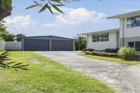 Photo of property in 55 Eatwell Avenue, Paraparaumu Beach, Paraparaumu, 5032