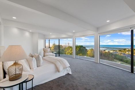 Photo of property in 5 Ledger Lane, Mount Pleasant, Christchurch, 8081