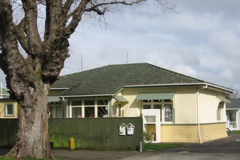 Photo of property in 6 Union Street, Hokowhitu, Palmerston North, 4410