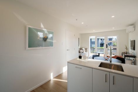Photo of property in 6/5 Preston Avenue, Henderson, Auckland, 0610
