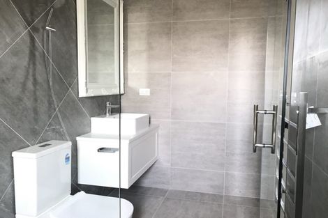 Photo of property in 66 Symes Drive, Red Beach, 0932