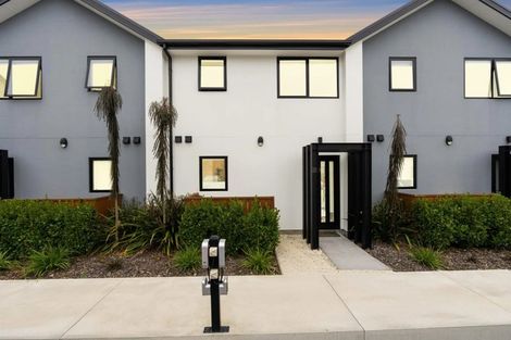 Photo of property in 13/25 Hargest Crescent, Sydenham, Christchurch, 8023