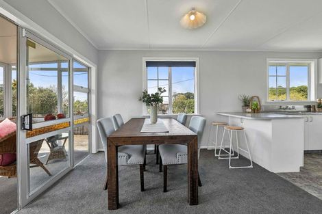 Photo of property in 14a Trafalgar Street, Westown, New Plymouth, 4310