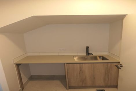 Photo of property in 8/2 Marlborough Crescent, Hobsonville, Auckland, 0616