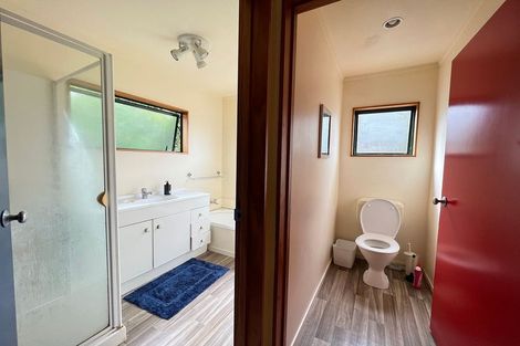 Photo of property in 123 Beach Haven Road, Beach Haven, Auckland, 0626