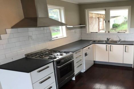 Photo of property in 76 Vodanovich Road, Te Atatu South, Auckland, 0610