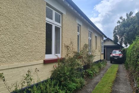 Photo of property in 16 Upper Plain Road, Masterton, 5810