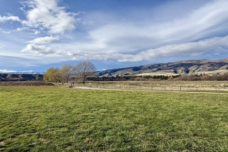Photo of property in 1061 Ardgour Road, Tarras, Cromwell, 9383