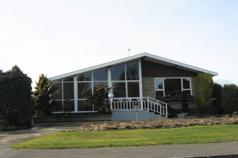 Photo of property in 51 Hillary Street, Winton, 9720