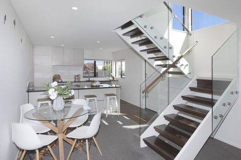 Photo of property in 1/136 Sherborne Street, St Albans, Christchurch, 8014