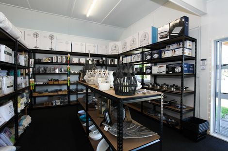 Photo of property in 1 Wallis Lane, Orewa, 0931