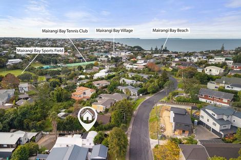 Photo of property in 1/35 Newhaven Terrace, Mairangi Bay, Auckland, 0630