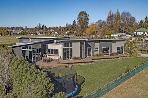 Photo of property in 14 Grange Settlement Road, Temuka, 7920