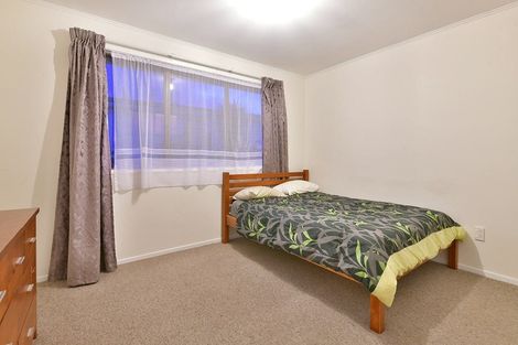Photo of property in 114 Weatherly Road, Torbay, Auckland, 0630