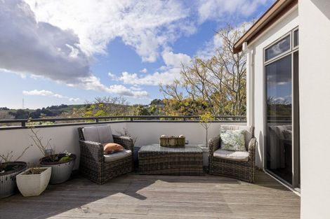 Photo of property in 2 Parnwell Place, Ohauiti, Tauranga, 3112