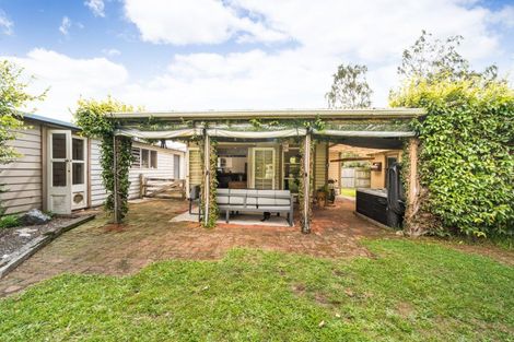 Photo of property in 76 Stanford Street South, Ashhurst, 4810