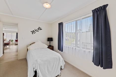 Photo of property in 78 Howard Road, Orere Point, Papakura, 2585