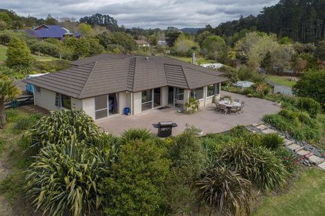 Photo of property in 24 Puhoi Close, Puhoi, Warkworth, 0994