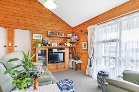 Photo of property in 7 Harris Street, Marton, 4710