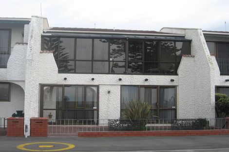Photo of property in 455 Marine Parade, Napier South, Napier, 4110