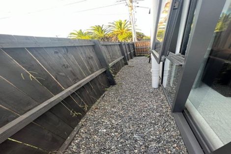 Photo of property in 1/17 Parker Avenue, New Lynn, Auckland, 0600