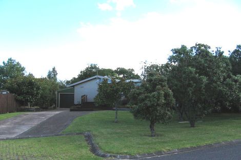 Photo of property in 12 Matanui Street, Northcote, Auckland, 0627