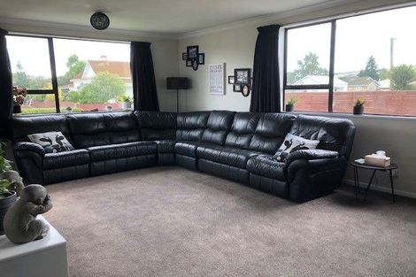 Photo of property in 30 Burns Street, Milton, 9220