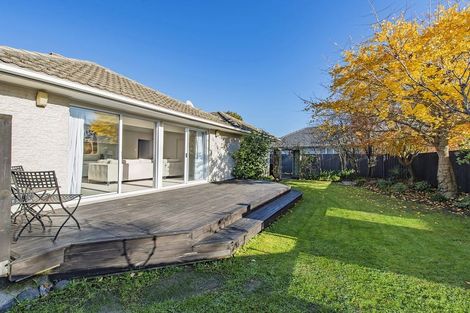 Photo of property in 1/94a Maidstone Road, Ilam, Christchurch, 8041