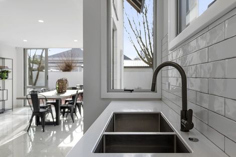 Photo of property in 48b Ranfurly Street, St Albans, Christchurch, 8014