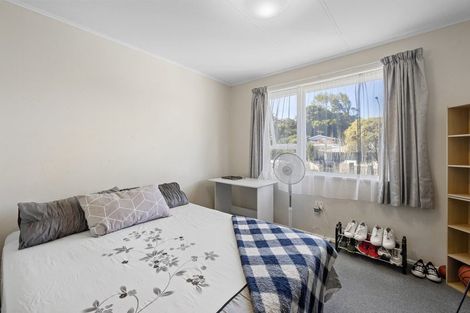 Photo of property in 10 Nash Street, Marfell, New Plymouth, 4310
