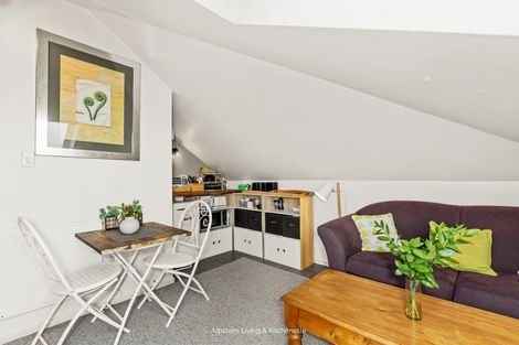 Photo of property in 702 Queen Street East, Parkvale, Hastings, 4122