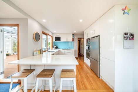 Photo of property in 48 Brook Street, Waterloo, Lower Hutt, 5011