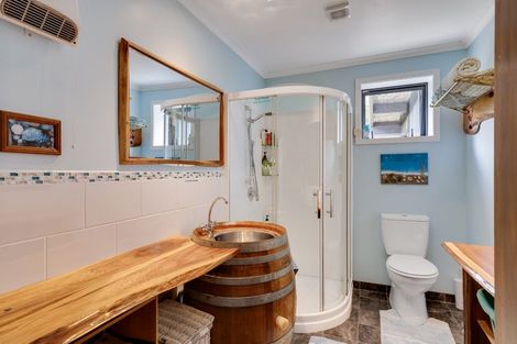 Photo of property in 102 Boons Valley Road, Waikawa, Picton, 7220