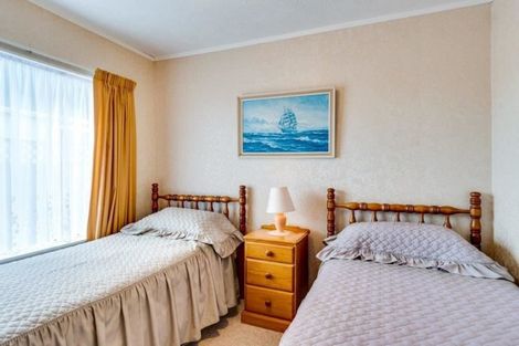 Photo of property in 1/30 Meeanee Quay, Westshore, Napier, 4110