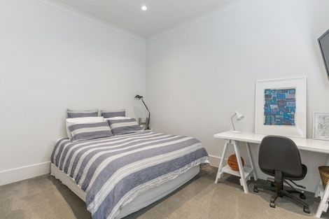 Photo of property in 21 Woodford Road, Mount Eden, Auckland, 1024