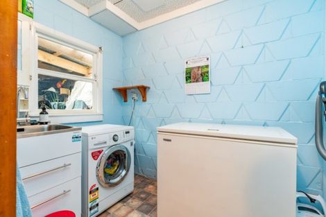 Photo of property in 23 The Centre, Waipu, 0510