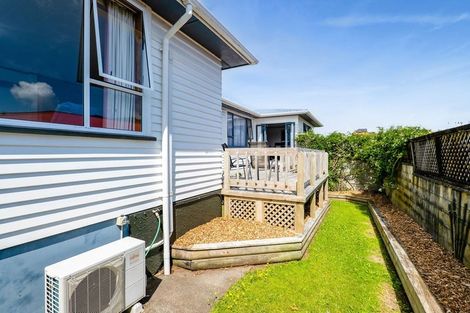 Photo of property in 49 Wynyard Street, Bell Block, New Plymouth, 4312