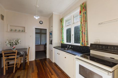 Photo of property in 74 Meeanee Quay, Westshore, Napier, 4110