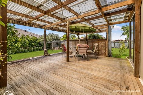 Photo of property in 13 Chaytor Street, Te Puke, 3119
