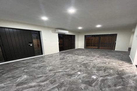 Photo of property in 1/15 Totara Road, Manurewa, Auckland, 2102